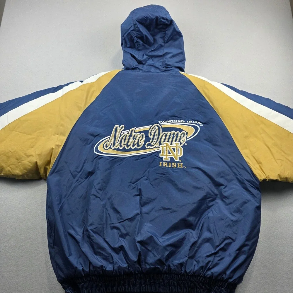 Vintage Logo 7 Notre Dame Fighting Irish Puffer Jacket Mens XL Navy‎ Gold Hooded